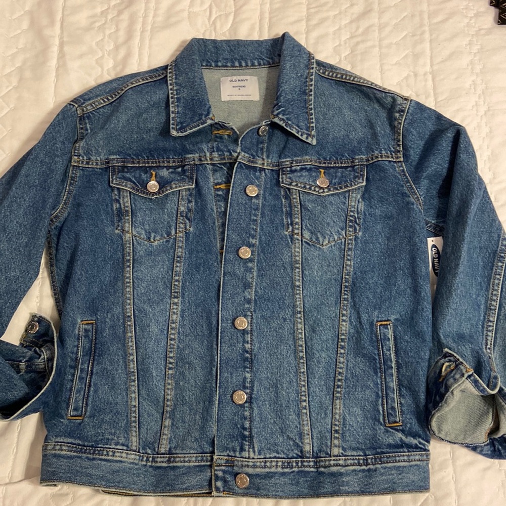 Old Navy “Boyfriend” denim jean jacket New with Tags